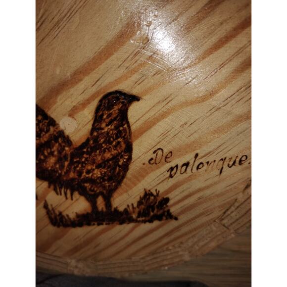 Hand Made wooden barrel piggy bankwood-burned or engraved rooster design - Picture 3 of 9